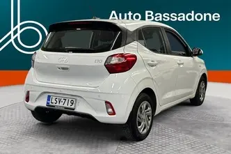 Hyundai i10, 1.0, 46 kW, petrol, manual, front-wheel drive