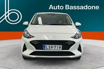 Hyundai i10, 1.0, 46 kW, petrol, manual, front-wheel drive