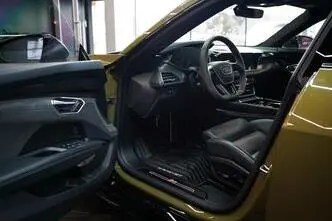 Audi RS e-tron GT, 142 kW, elektrība, automātiskā, pilnpiedziņa