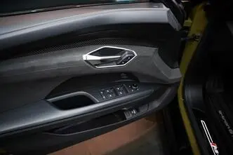 Audi RS e-tron GT, 142 kW, elektrība, automātiskā, pilnpiedziņa