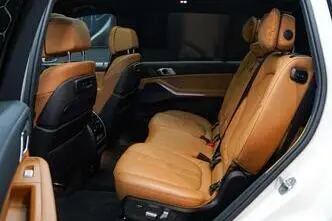 BMW X7, 3.0, 250 kW, hybrid, automatic, four-wheel drive