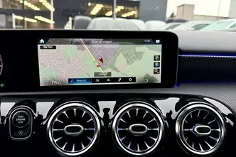 Mercedes-Benz A 180, 1.3, 100 kW, petrol, automatic, front-wheel drive