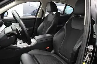 BMW 330, 2.0, 215 kW, petrol, automatic, four-wheel drive