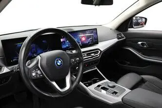 BMW 330, 2.0, 215 kW, petrol, automatic, four-wheel drive