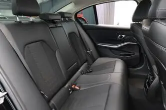 BMW 330, 2.0, 215 kW, petrol, automatic, four-wheel drive