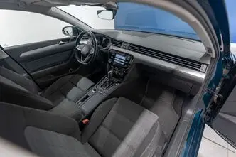 Volkswagen Passat, 2.0, 140 kW, bensiin, automaat, esivedu