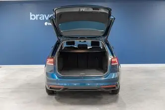 Volkswagen Passat, 2.0, 140 kW, bensiin, automaat, esivedu