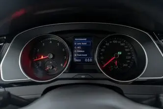 Volkswagen Passat, 2.0, 140 kW, bensiin, automaat, esivedu