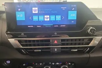 Citroën C4, electric, automatic, front-wheel drive