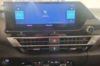 Citroën C4, electric, automatic, front-wheel drive