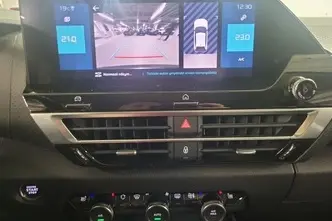 Citroën C4, electric, automatic, front-wheel drive