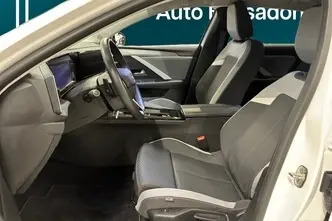 Opel Astra, 1.2, 96 kW, petrol, automatic, front-wheel drive