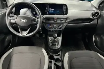 Hyundai i10, 1.0, 46 kW, petrol, manual, front-wheel drive