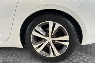 Peugeot 308, 1.2, 96 kW, бензин, автомат, передний привод