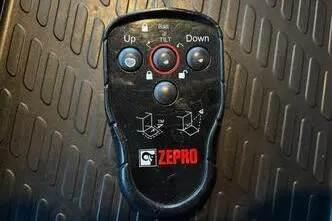 Mercedes-Benz Actros, 235 kW, diesel, automatic