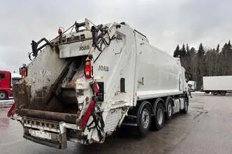 Volvo FM460, 345 kW, diesel, automatic