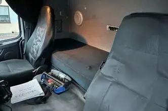 Volvo FM450, 338 kW, diesel, automatic