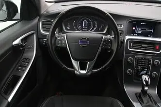 Volvo V60 Cross Country, 2.0, 110 kW, diesel, automatic, front-wheel drive