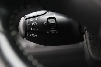 Peugeot 308, 1.2, 96 kW, бензин, механическая, передний привод