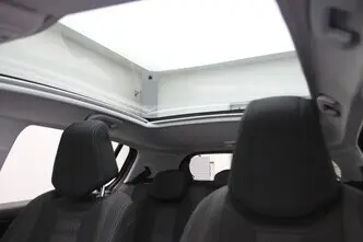 Peugeot 308, 1.2, 96 kW, бензин, механическая, передний привод