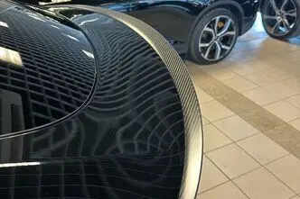 Tesla Model Y, 393 kW, электричество, автомат, полный привод