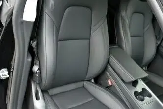 Tesla Model Y, 393 kW, электричество, автомат, полный привод