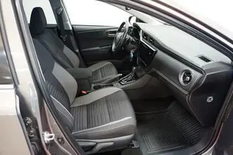 Toyota Auris, 1.6, 97 kW, petrol, automatic, front-wheel drive