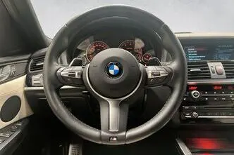 BMW X4, 2.0, 135 kW, petrol, automatic, four-wheel drive