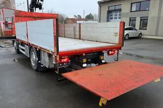 Volvo FL220 4X2 HIAB 077, 162 kW, diesel, manual