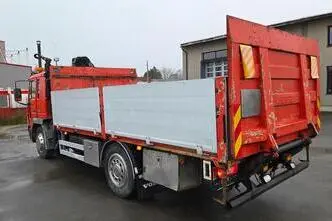 Volvo FL220 4X2 HIAB 077, 162 kW, diesel, manual