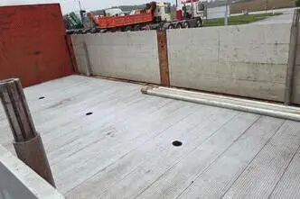 Volvo FL220 4X2 HIAB 077, 162 kW, diesel, manual