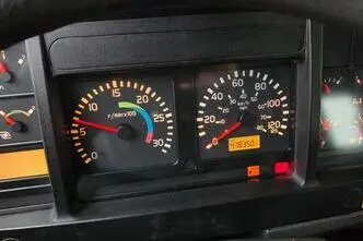 Volvo FL220 4X2 HIAB 077, 162 kW, diesel, manual