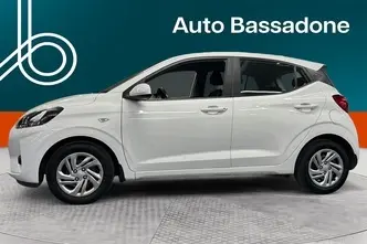 Hyundai i10, 1.0, 46 kW, petrol, manual, front-wheel drive