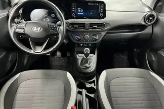 Hyundai i10, 1.0, 46 kW, petrol, manual, front-wheel drive