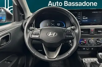 Hyundai i10, 1.0, 46 kW, petrol, manual, front-wheel drive