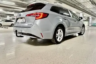 Toyota Corolla, 1.8, 72 kW, hybrid, automatic, front-wheel drive