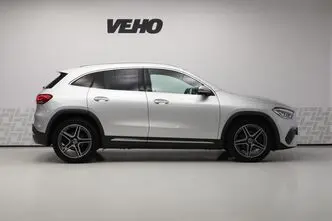 Mercedes-Benz GLA 200, 2.0, 110 kW, diesel, automatic, four-wheel drive