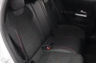 Mercedes-Benz GLA 200, 2.0, 110 kW, diesel, automatic, four-wheel drive