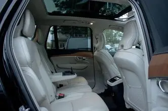 Volvo XC90, 2.0, 173 kW, diesel, automatic, four-wheel drive