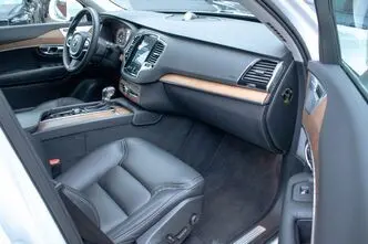 Volvo XC90, 2.0, 173 kW, diesel, automatic, four-wheel drive