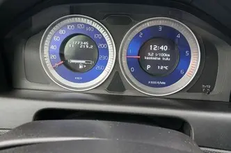 Volvo XC60, 2.4, 120 kW, diesel, automatic, four-wheel drive