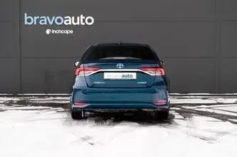Toyota Corolla, 1.8, 72 kW, hybrid, automatic, front-wheel drive