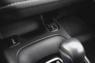 Toyota Corolla, 1.8, 72 kW, hybrid, automatic, front-wheel drive