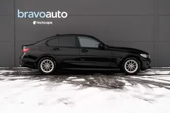 BMW 318, 2.0, 110 kW, hybrid, automatic, rear-wheel drive