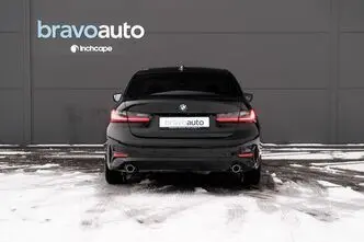 BMW 318, 2.0, 110 kW, hybrid, automatic, rear-wheel drive