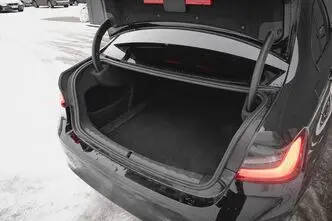 BMW 318, 2.0, 110 kW, hybrid, automatic, rear-wheel drive