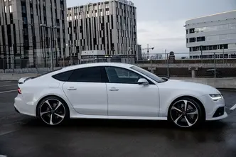 Audi RS7, 4.0, 412 kW, petrol, automatic, four-wheel drive