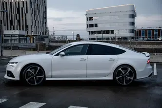 Audi RS7, 4.0, 412 kW, petrol, automatic, four-wheel drive