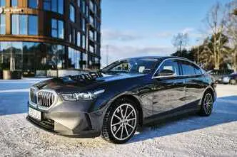 BMW i5, 250 kW, elektrība, automātiskā, aizmugurējā piedziņa