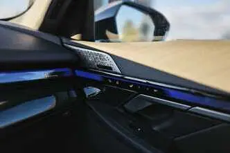 BMW i5, 250 kW, elektrība, automātiskā, aizmugurējā piedziņa